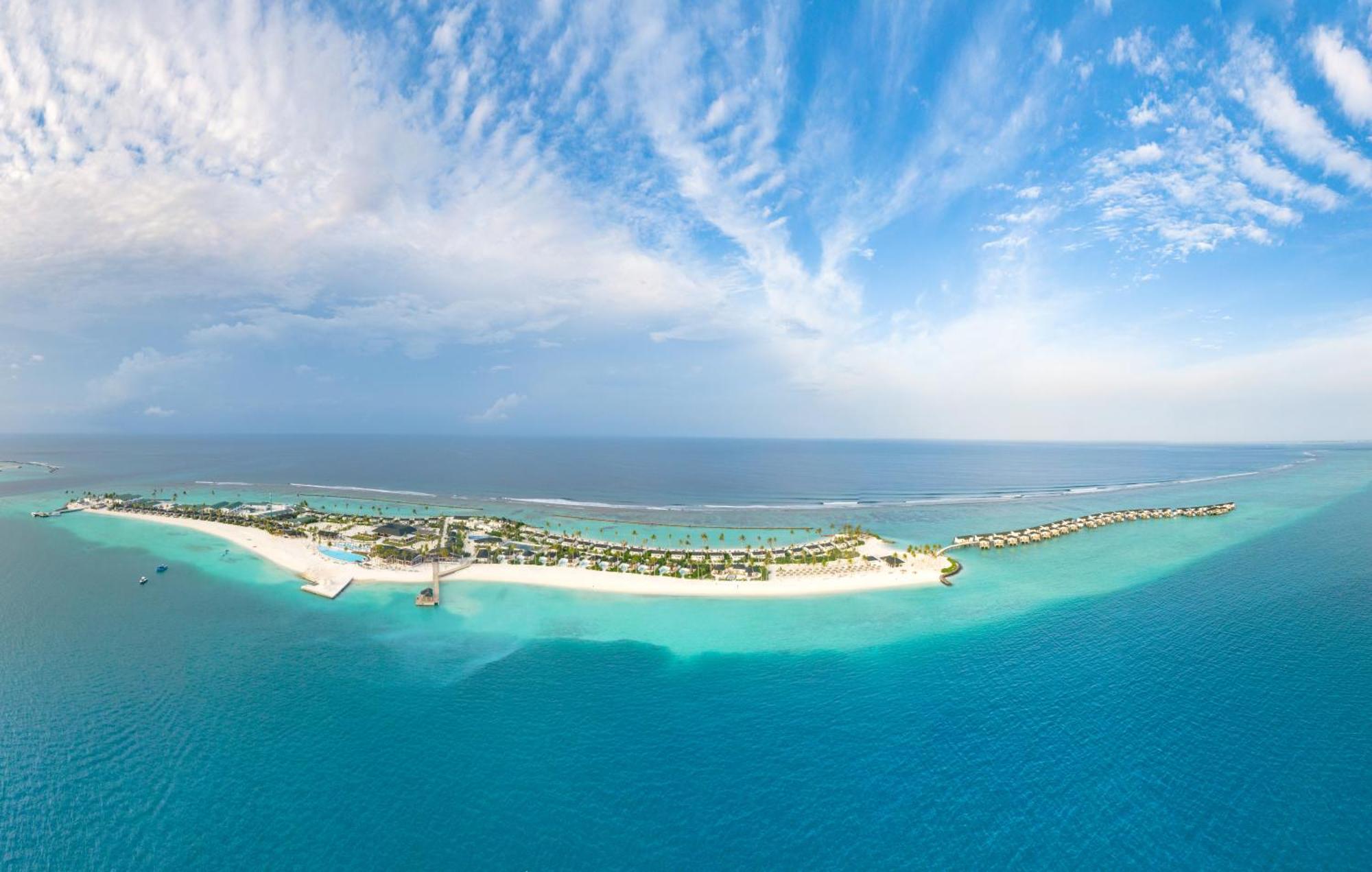 מאלה Joy Island Maldives All Inclusive Resort מראה חיצוני תמונה