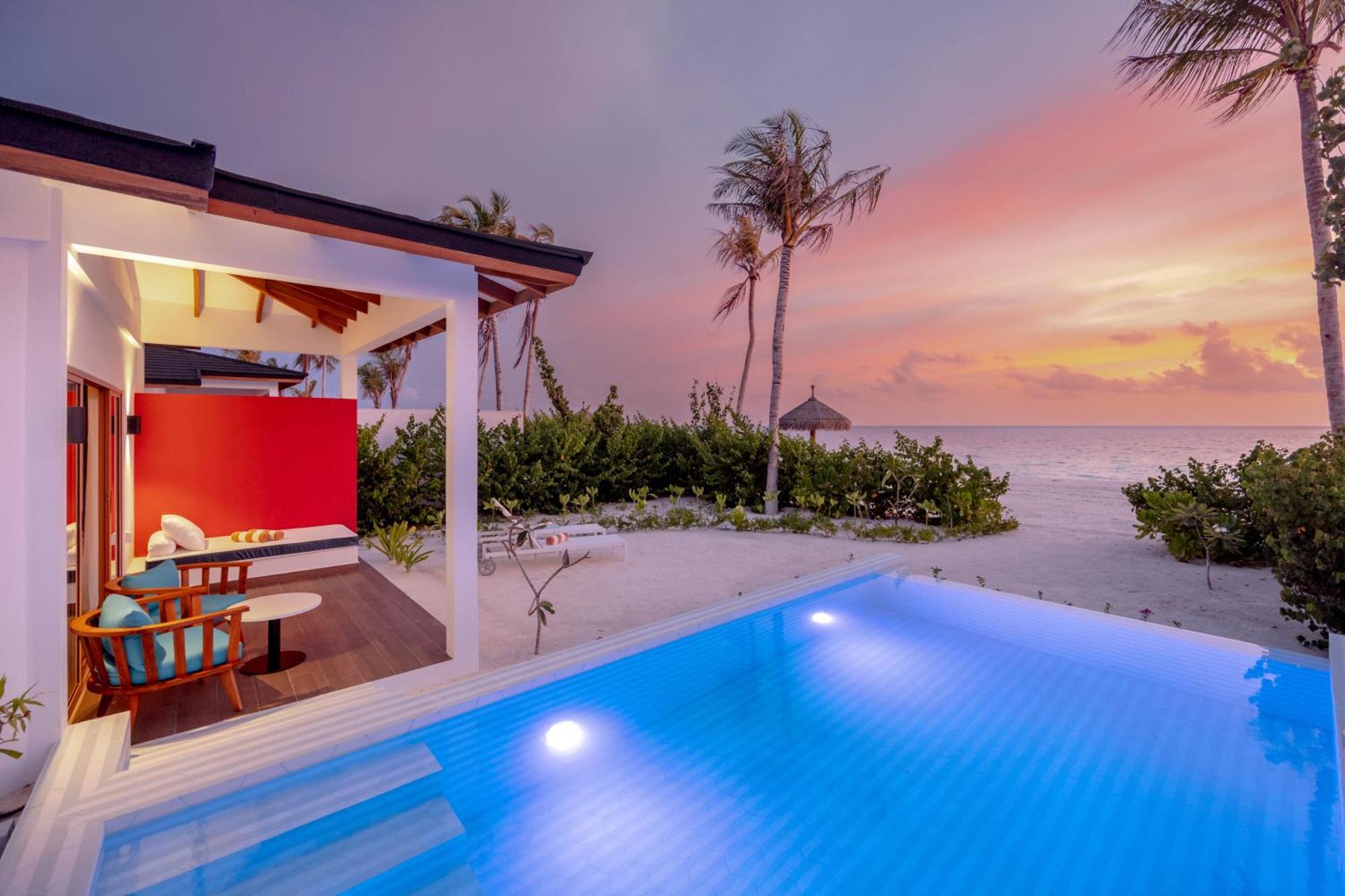 מאלה Joy Island Maldives All Inclusive Resort מראה חיצוני תמונה